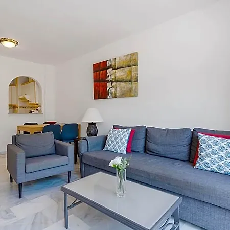 فندق Bright Flat With Pool In La Cala De Ref 84 4*