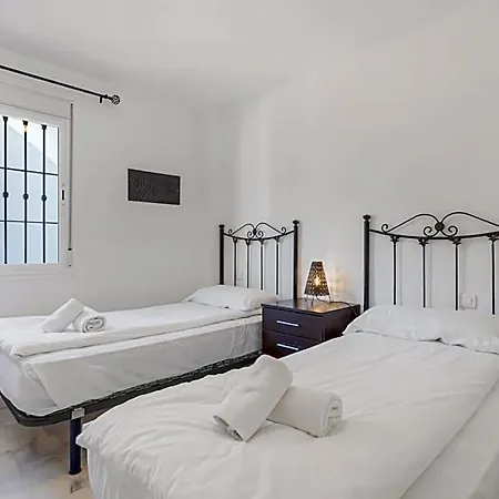 Hotel Bright Flat With Pool In La Cala De Ref 84